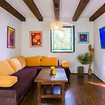 Ferienhaus Podcempres By Interhome