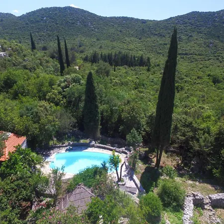 別荘 Podcempres By Interhome *